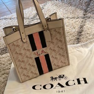 COACH horse & carriage field tote